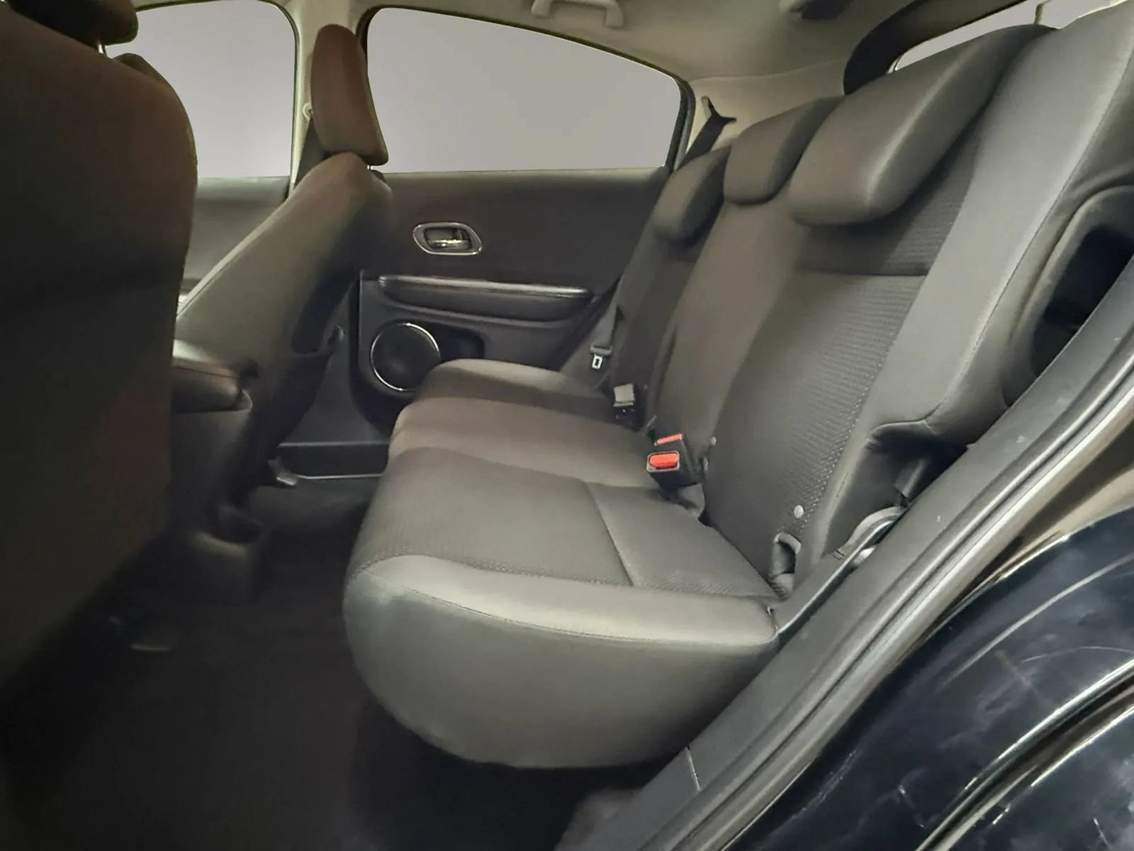 Used 2019 Honda HR-V EX image 19