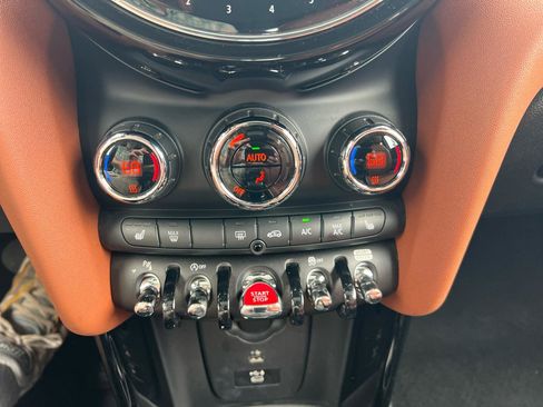 Used 2022 MINI Cooper S w/ Driver Assistance Package FWD image 22