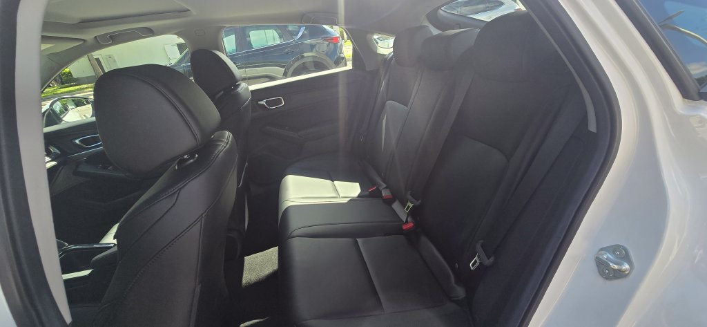 Certified 2026 Acura Integra FWD image 34