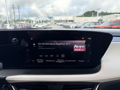 Used 2025 Buick Encore GX Preferred w/ Advanced Technology Package FWD image 23