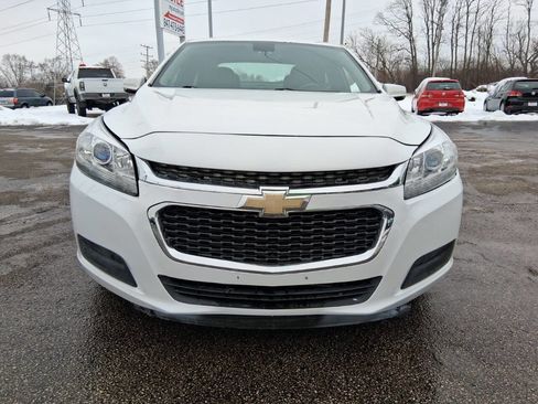 Used 2014 Chevrolet Malibu LT w/ Power Convenience Package image 2