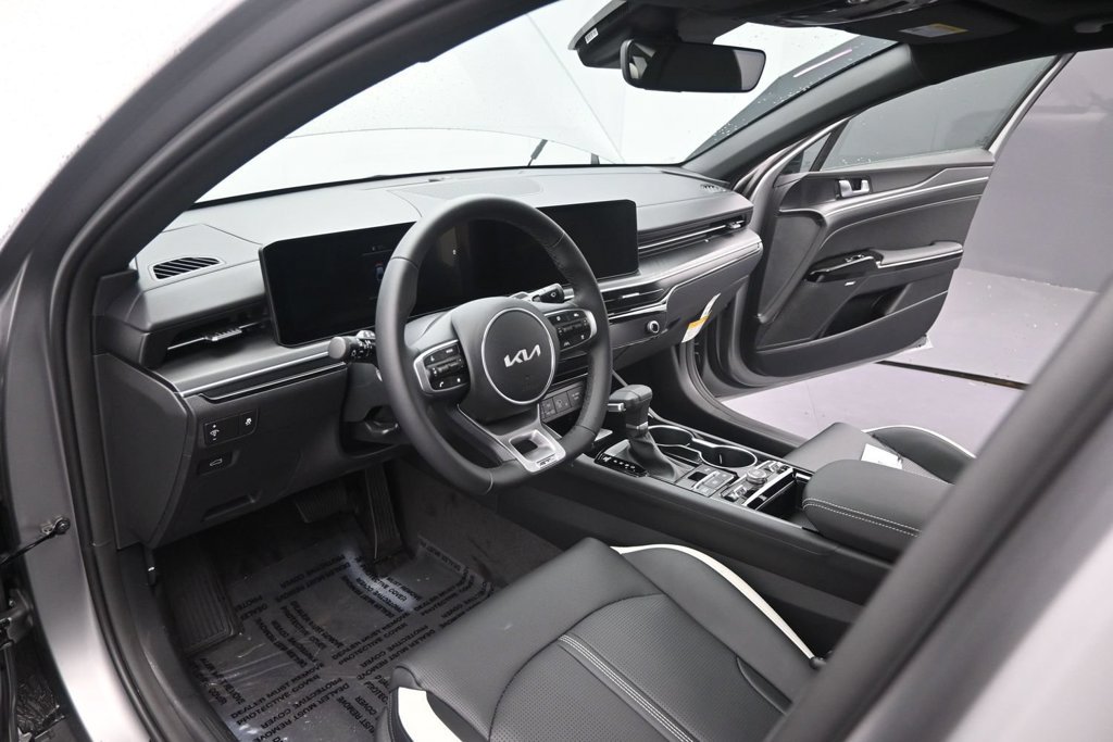New 2026 Kia K5 GT-Line w/ GT-Line Premium Package FWD image 17