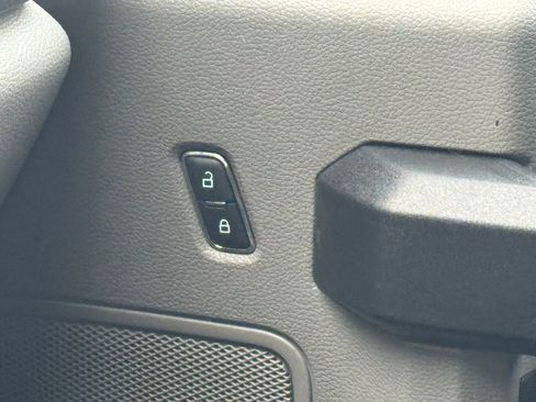 Used 2017 Ford F250 XL w/ STX Appearance Package image 47