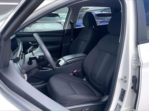 Used 2025 Hyundai Tucson SEL FWD image 24