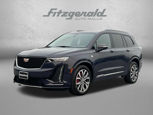 Certified 2024 Cadillac XT6 Sport w/ Platinum Package AWD/4WD image 2