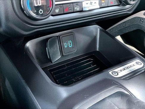 Used 2024 Ford Bronco Outer Banks AWD/4WD image 22
