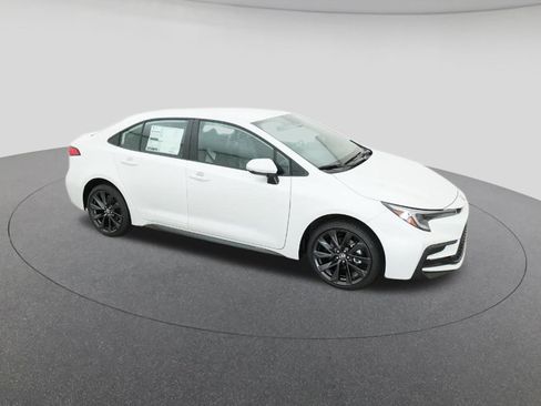 New 2026 Toyota Corolla SE FWD image 12