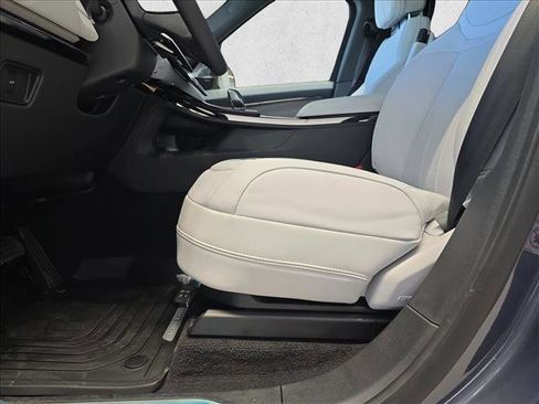 New 2026 Land Rover Range Rover Sport SE AWD/4WD image 27