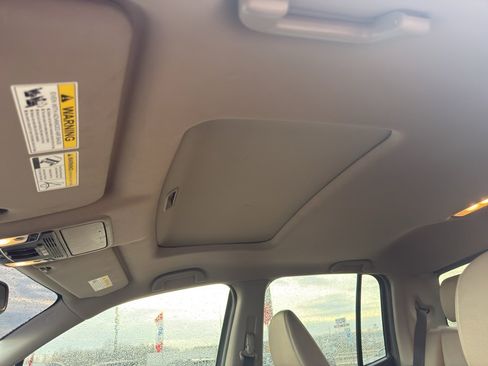 Used 2017 Honda Ridgeline RTL-E image 11