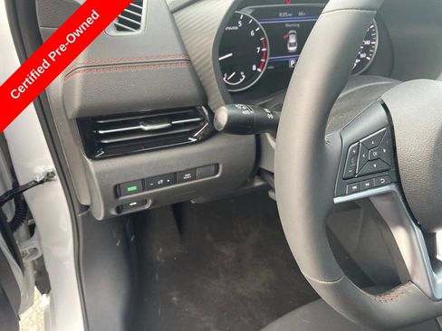 Certified 2025 Nissan Sentra SR w/ Midnight Edition image 16