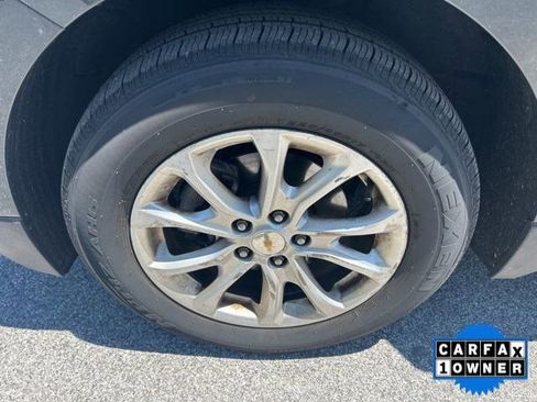 Used 2018 Chevrolet Equinox LS FWD image 11