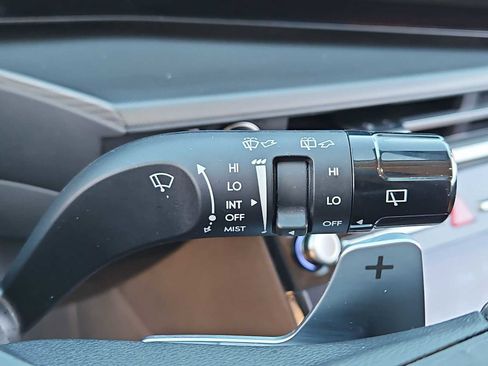 Used 2025 Hyundai Santa Fe SEL image 25