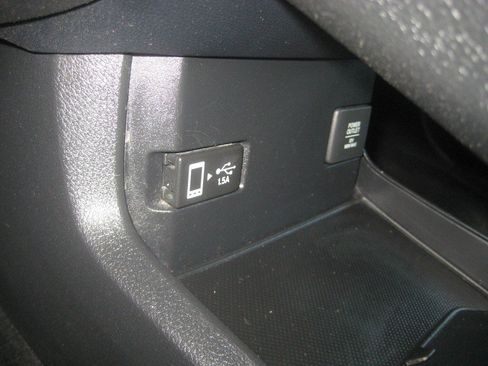 Used 2017 Honda Civic EX-L image 17