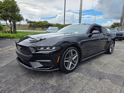 Used 2025 Ford Mustang Premium RWD image 14