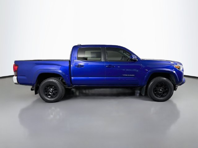 Used 2022 Toyota Tacoma SR5 RWD image 8