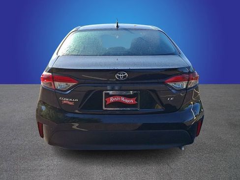 Used 2024 Toyota Corolla LE FWD image 5