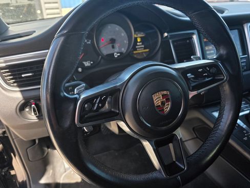 Used 2015 Porsche Macan S AWD/4WD image 11