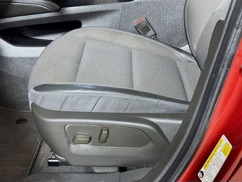 Used 2023 Buick Envision Preferred FWD image 17
