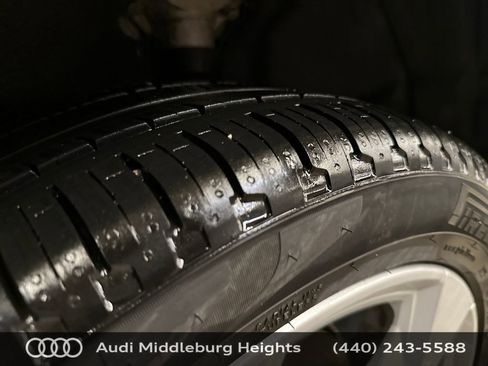 Certified 2025 Audi Q5 2.0T Premium Plus w/ Premium Plus Package image 33