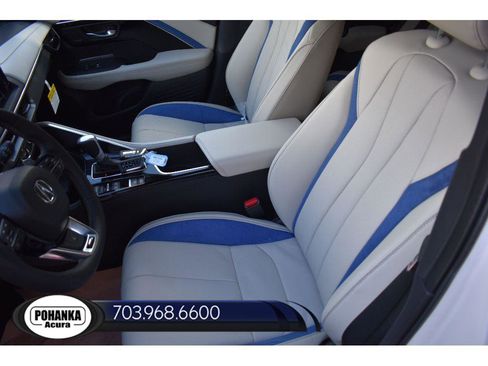 New 2025 Acura ADX A-Spec image 14