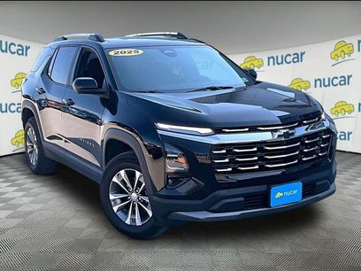 Used 2025 Chevrolet Equinox LT w/ Convenience Package II