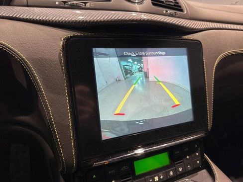 Used 2018 Maserati GranTurismo Sport image 24