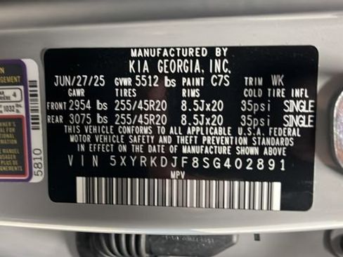 Used 2025 Kia Sorento SX AWD/4WD image 29