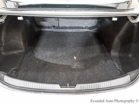 Used 2022 Chevrolet Malibu LS FWD image 27