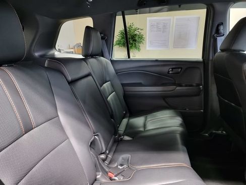 Used 2022 Honda Passport TrailSport image 14