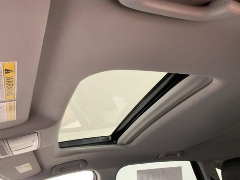 Used 2019 Acura MDX SH-AWD image 16