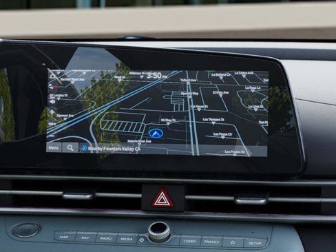 New 2026 Hyundai Elantra Limited image 14