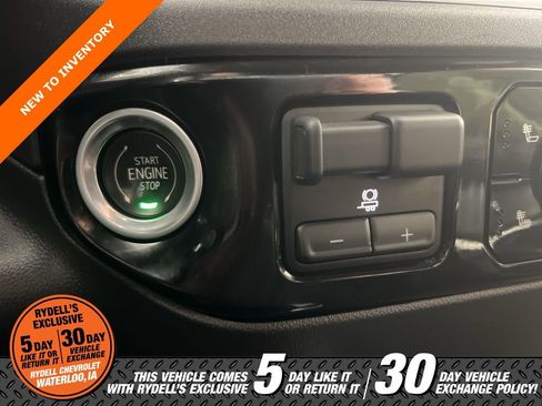 Certified 2022 Chevrolet Silverado 1500 LT Trail Boss w/ Convenience Package II image 33