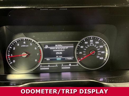 Used 2021 Kia Sorento S w/ Panoramic Sunroof Package FWD image 12