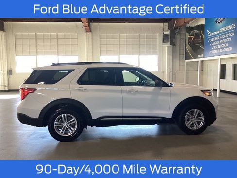 Certified 2023 Ford Explorer XLT w/ Equipment Group 202A image 8