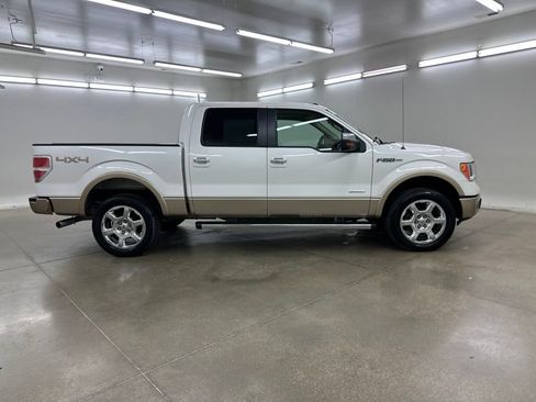 Used 2014 Ford F150 Lariat w/ Lariat Chrome Package AWD/4WD image 14