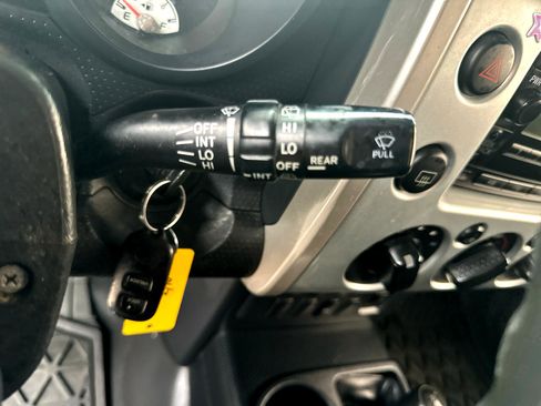 Used 2007 Toyota FJ Cruiser 4WD AT image 23