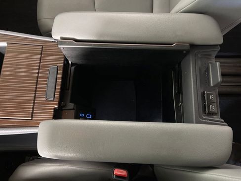 Certified 2023 Toyota Sienna XLE image 23