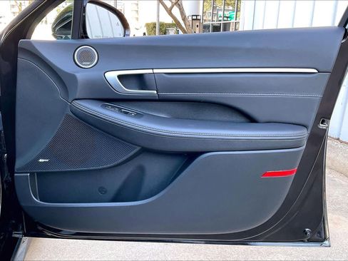 Certified 2024 Hyundai Sonata Limited image 19