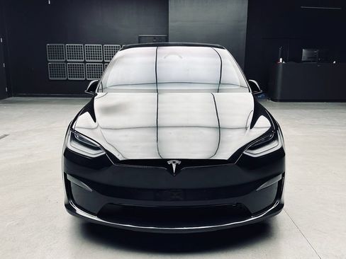 Used 2023 Tesla Model X AWD/4WD image 11