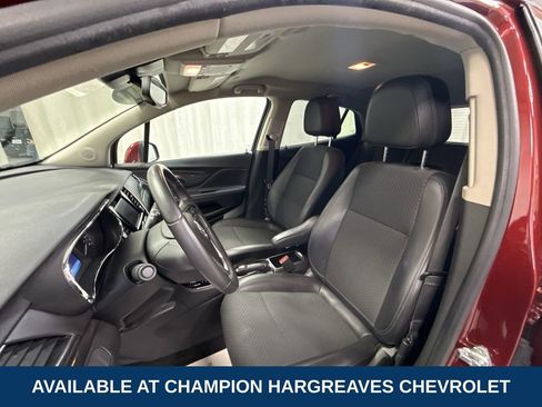 Used 2022 Buick Encore Preferred w/ Safety Package image 26