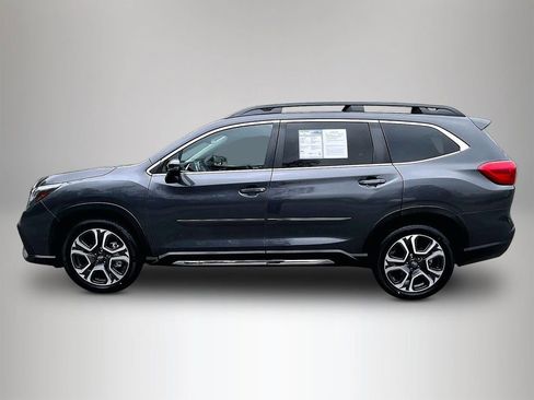 Used 2023 Subaru Ascent Limited image 9