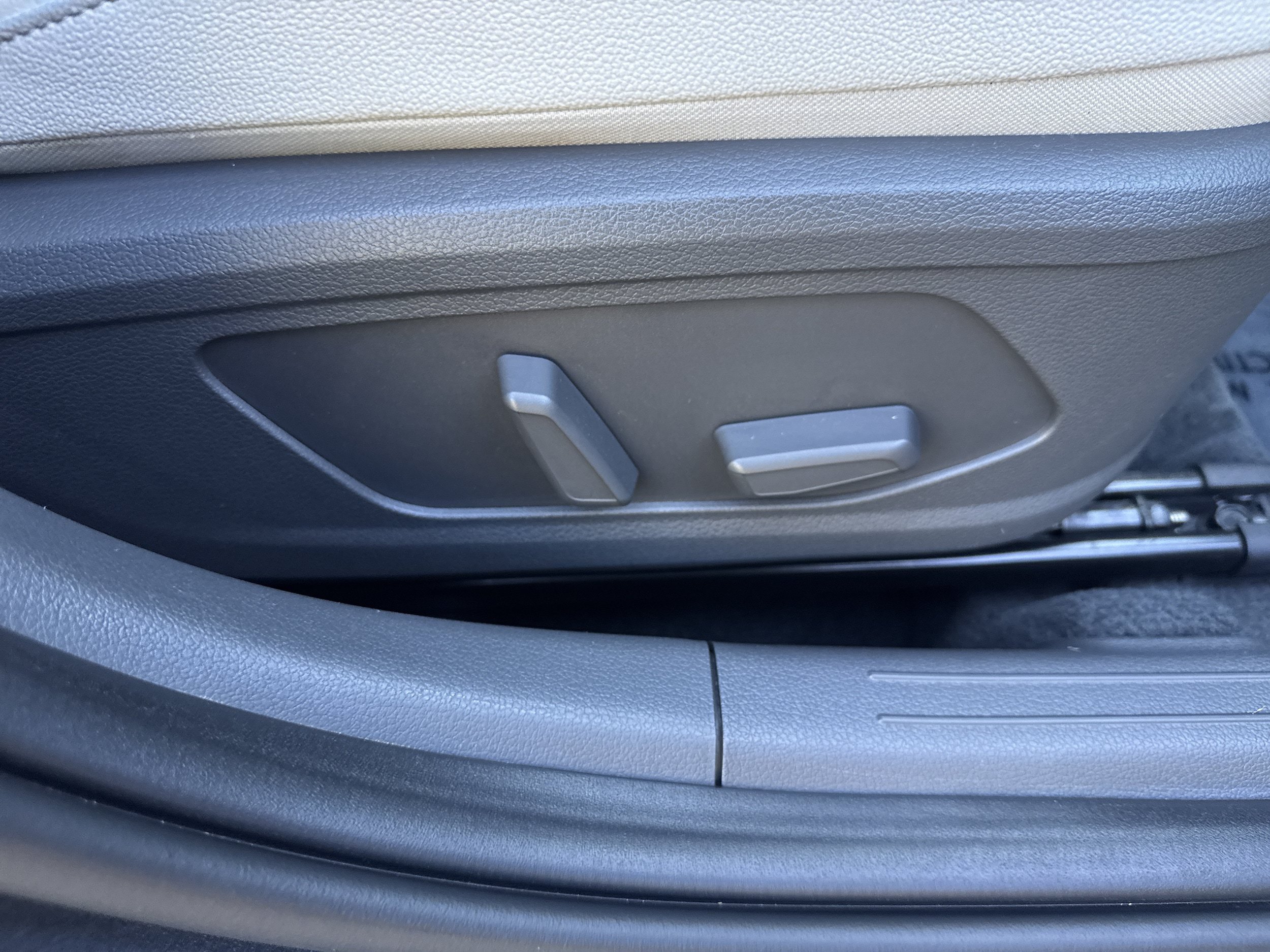 Used 2023 Hyundai Sonata Limited FWD image 15