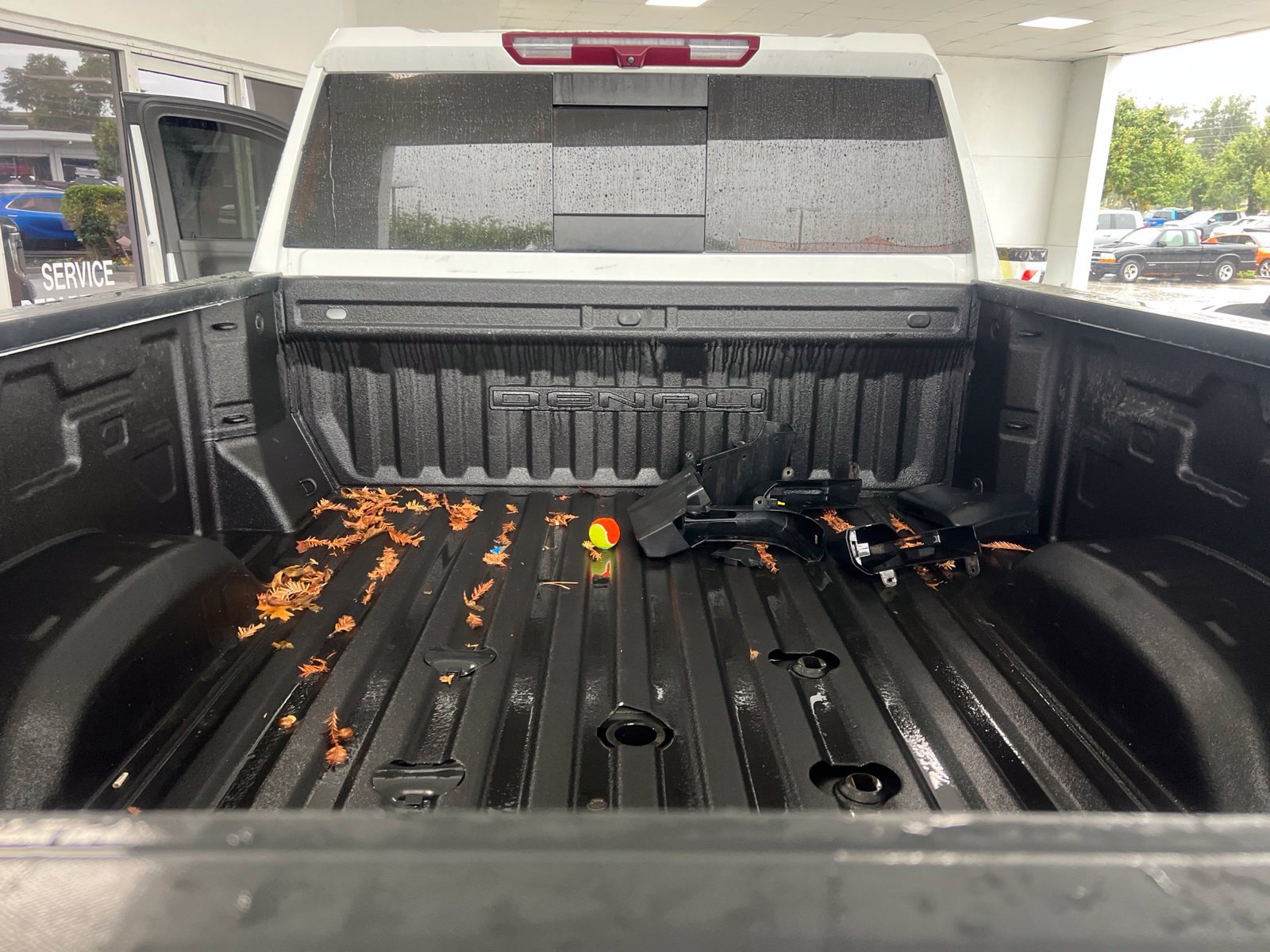 Used 2023 GMC Sierra 3500 Denali AWD/4WD image 12