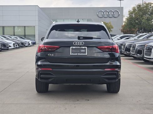Certified 2023 Audi Q3 2.0T Premium Plus w/ Premium Plus Package image 7