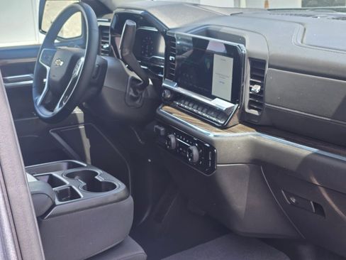Certified 2025 Chevrolet Silverado 1500 LT w/ All Star Edition Plus AWD/4WD image 9