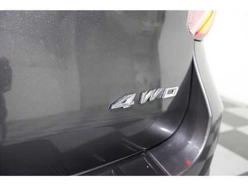 Used 2023 Ford Explorer XLT w/ Equipment Group 202A image 20