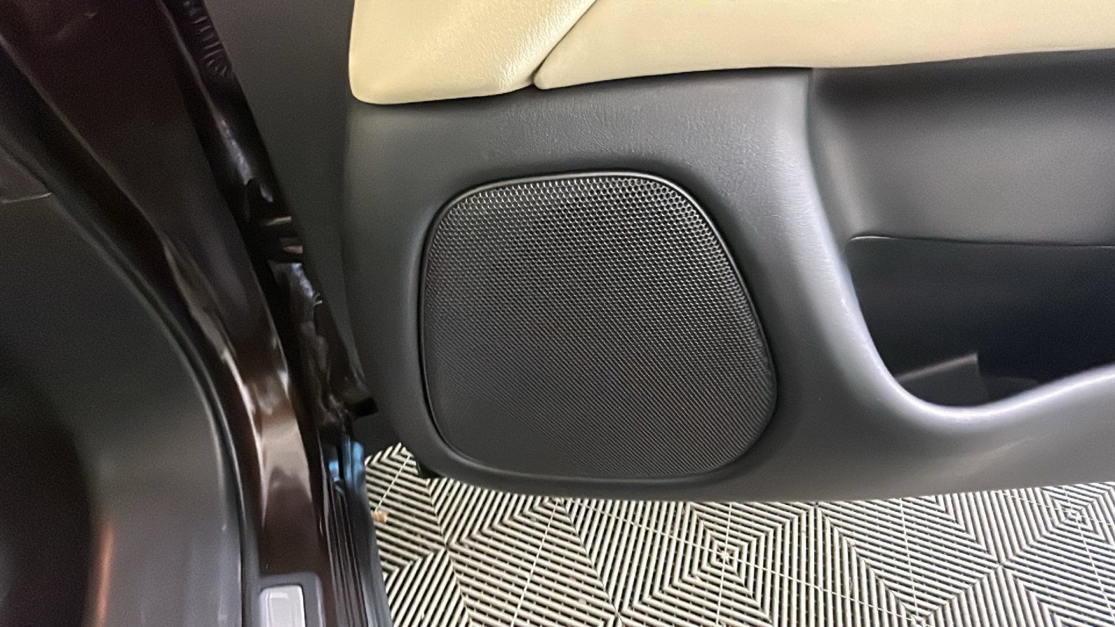 Used 2019 INFINITI QX60 Pure AWD/4WD image 34