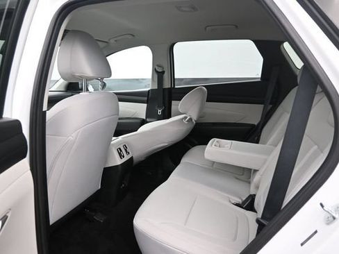Used 2026 Hyundai Tucson SEL Plus FWD image 16