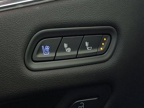 Certified 2024 Cadillac Escalade Premium Luxury image 26