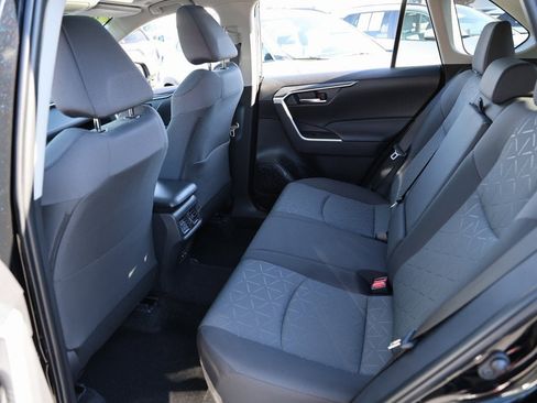 Certified 2025 Toyota RAV4 XLE image 18